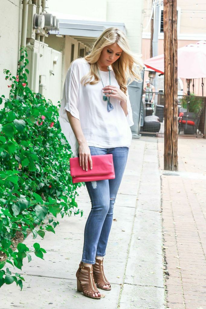 blue jeans and white top outfit